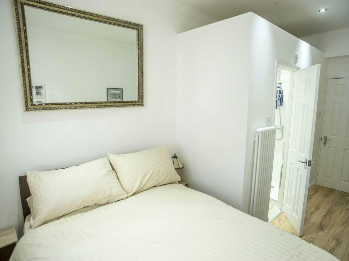 The Ploughman'S Rest Apartment Brighton Exterior foto
